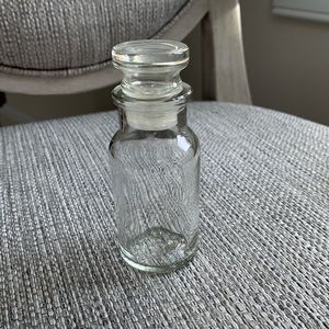 Vintage Glass Spice Bottle Jar Apothecary w/ Stopper Made in Japan Stamped 4" T
